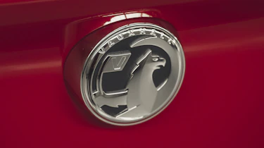 Vauxhall Astra 2019 facelift - badge
