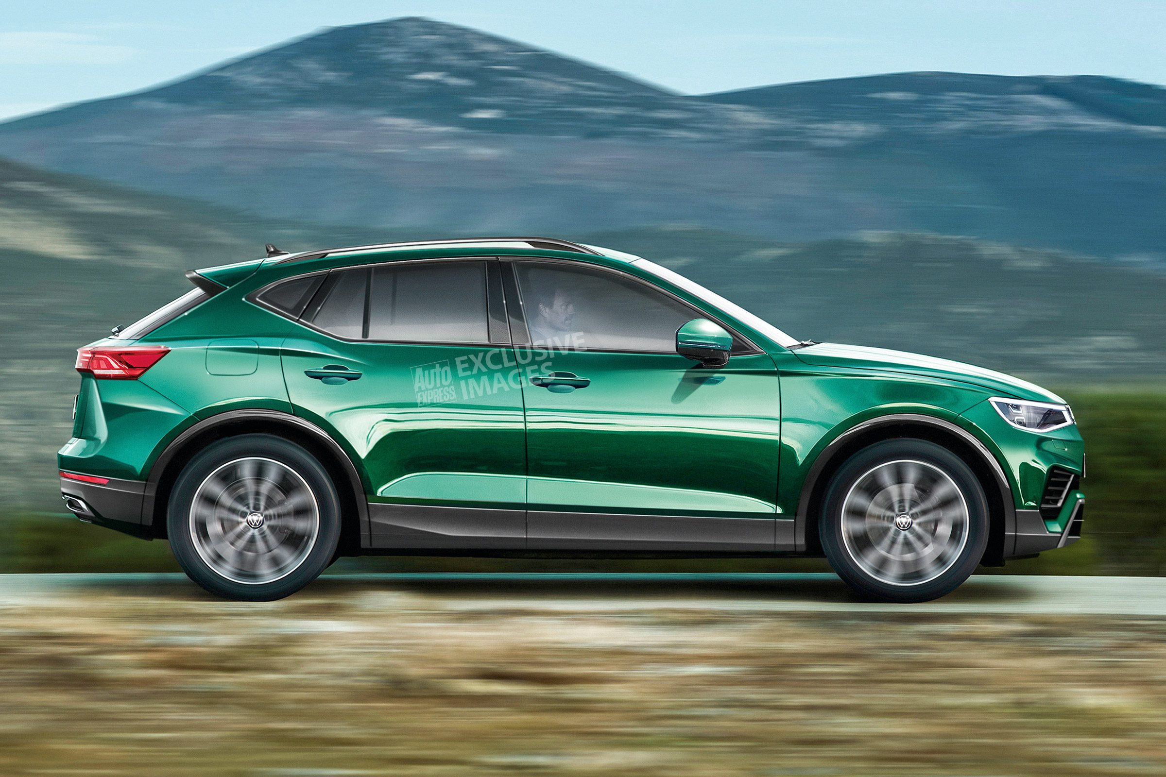 Volkswagen Tiguan - side (watermarked)