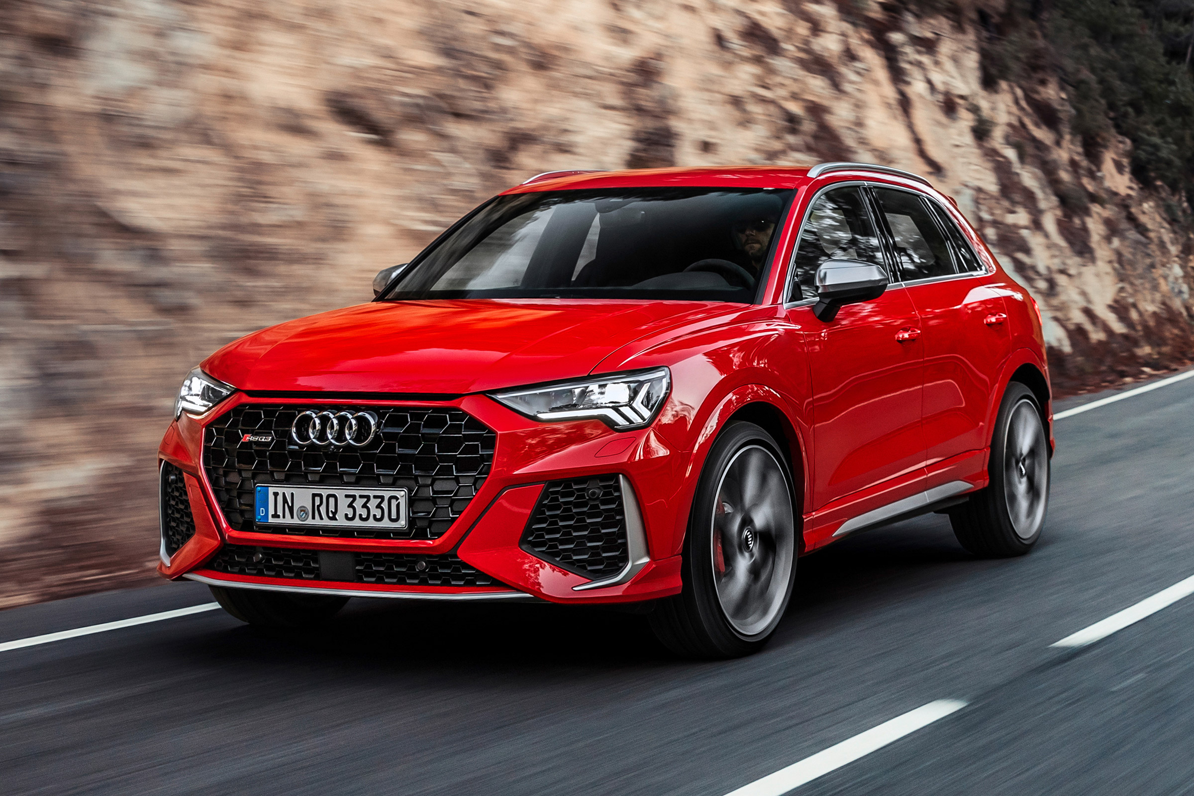 Audi RS Q3 - front action