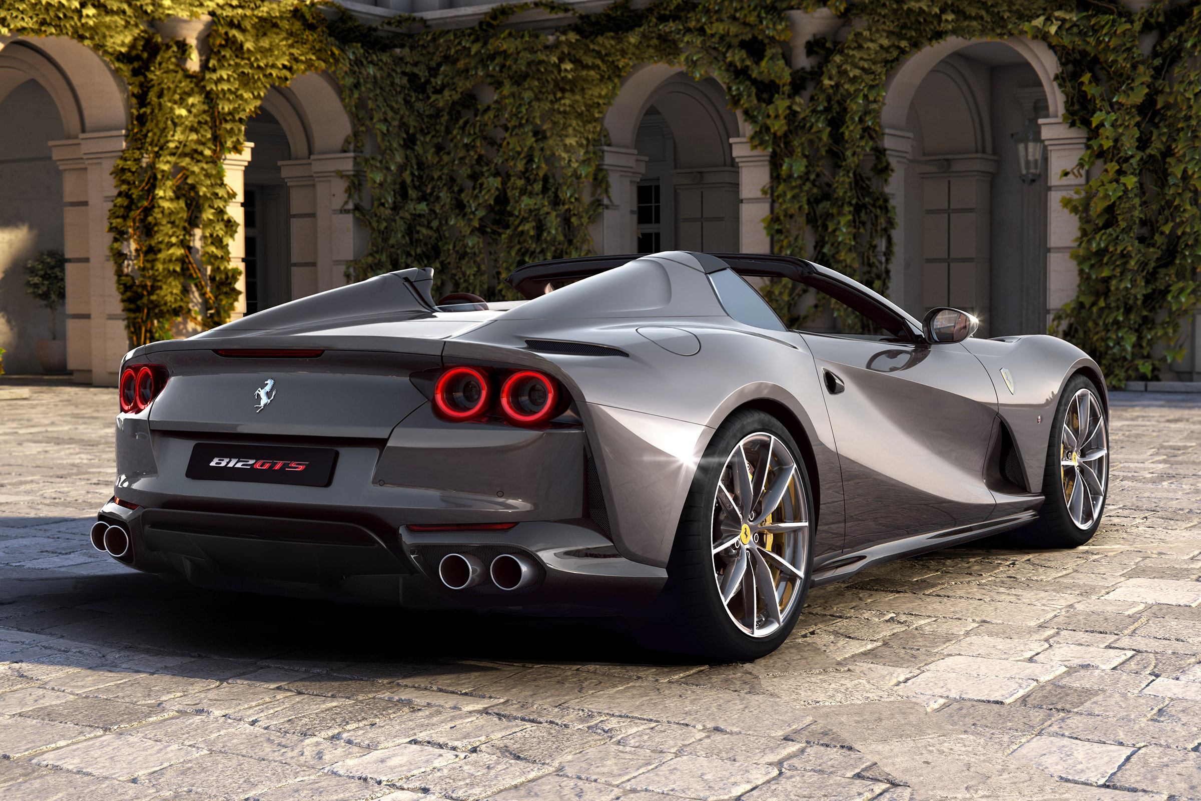 Ferrari 812 GTS - rear