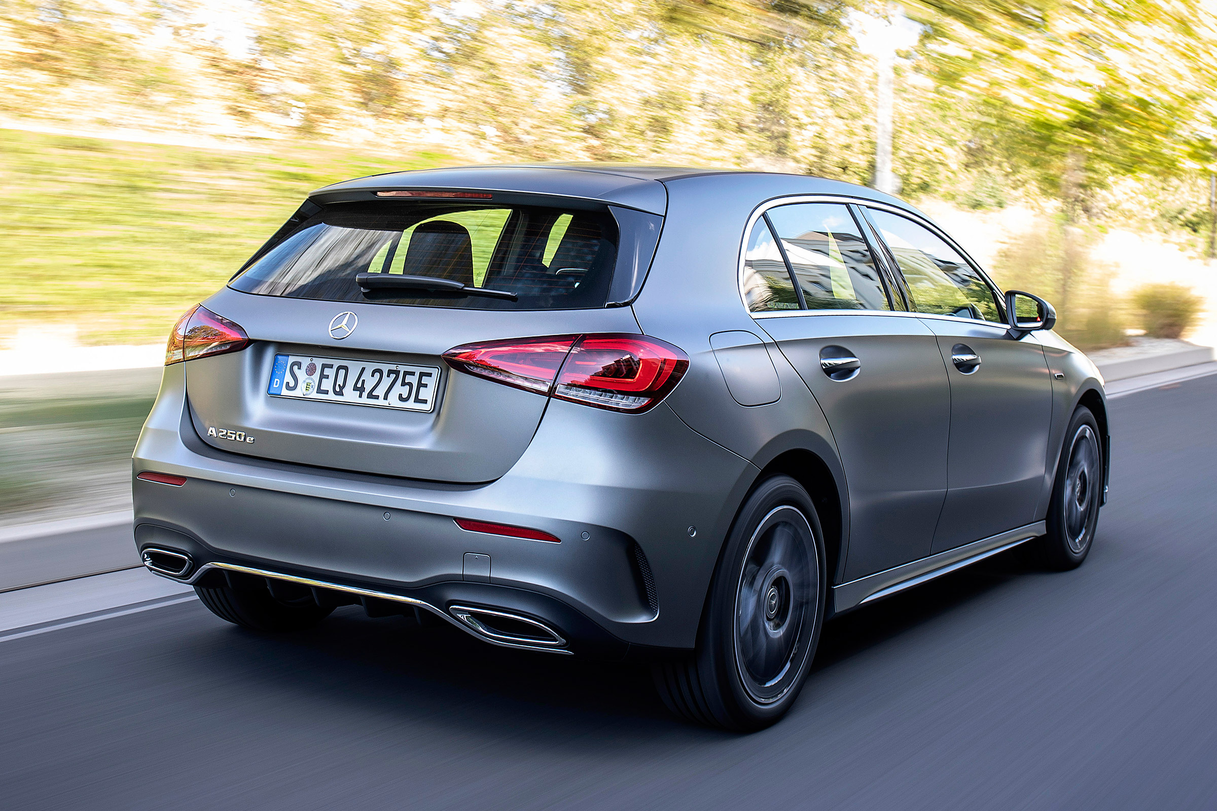 Mercedes A 250 e - rear action