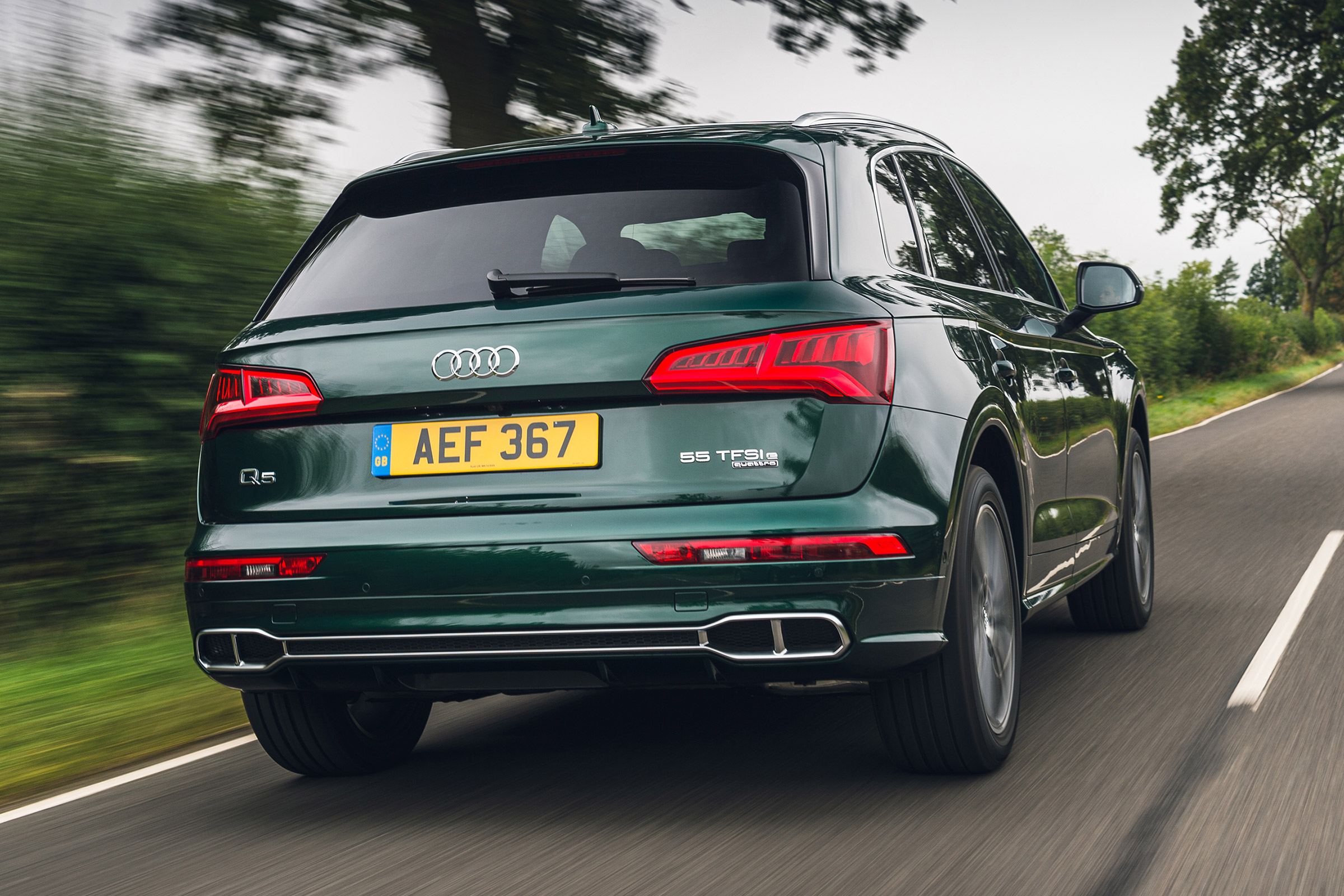 Audi Q5 55 TFSI e - rear