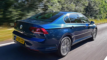 Volkswagen Passat - rear