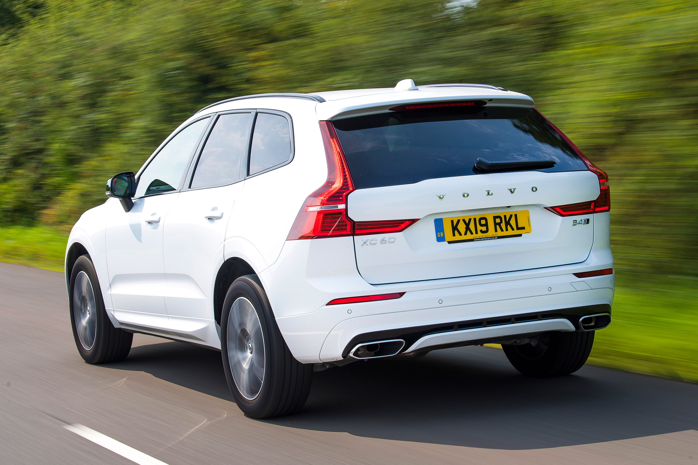 Volvo XC60 - rear