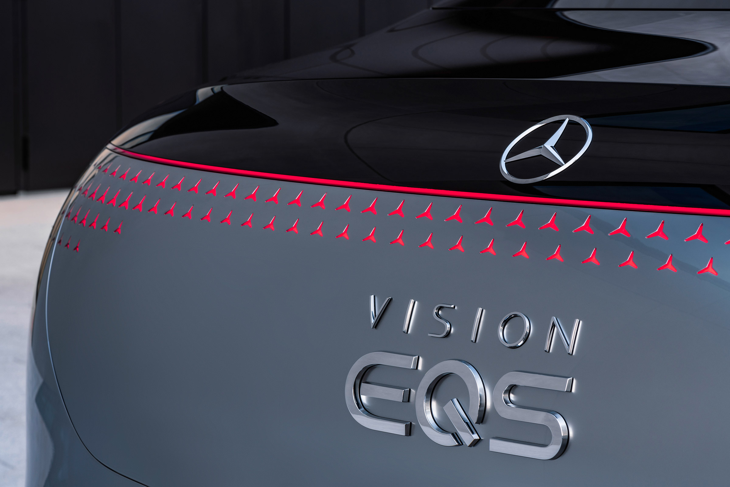 Mercedes Vision EQS concept - Vision EQS badge