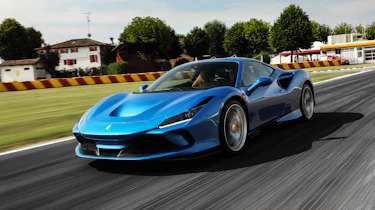 Ferrari F8 Tributo - front tracking