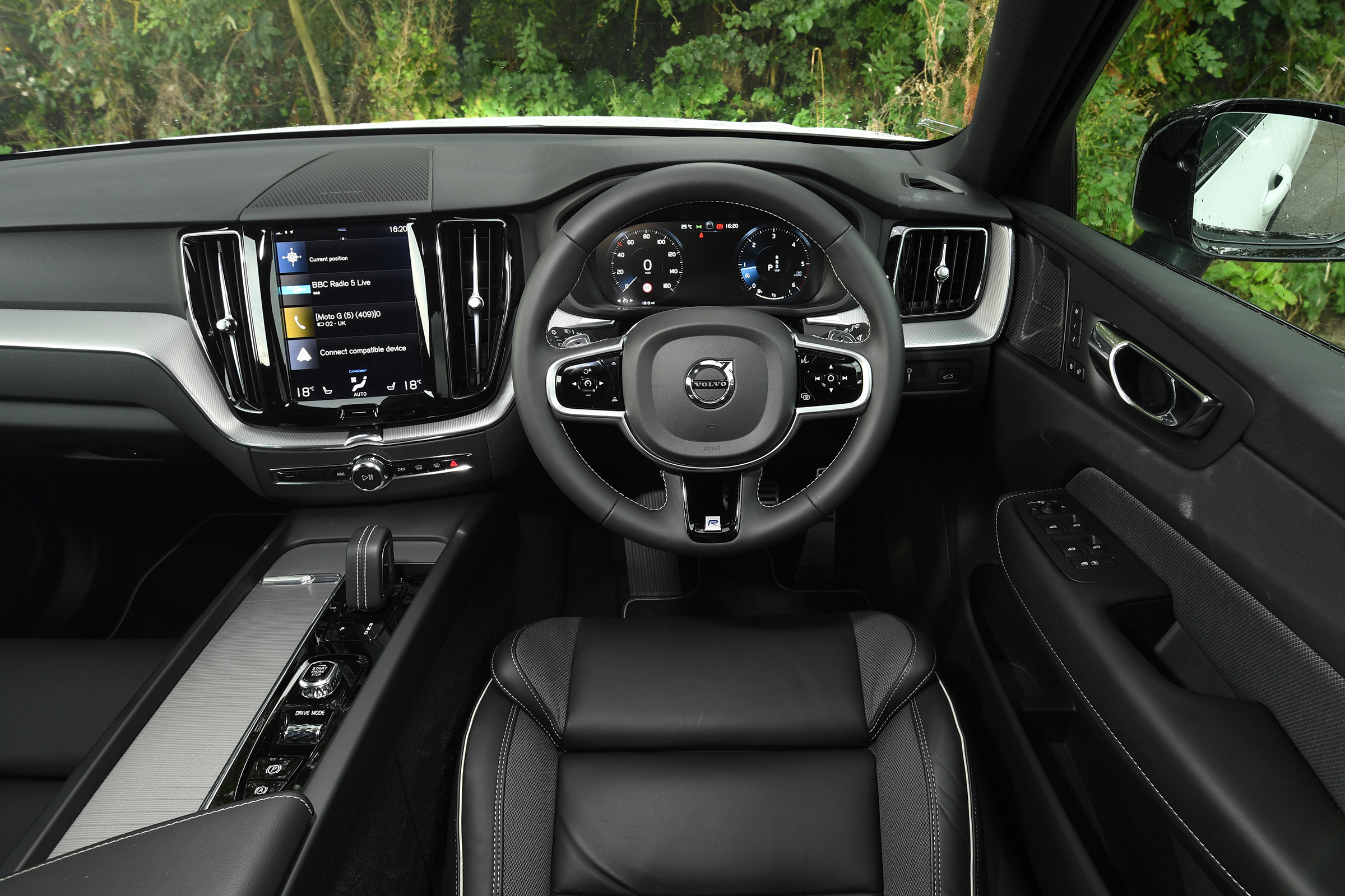Volvo XC60 - dash