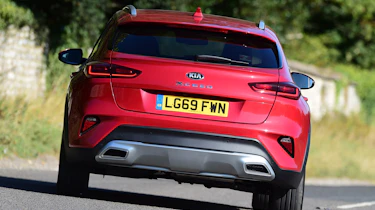 Kia XCeed - rear cornering