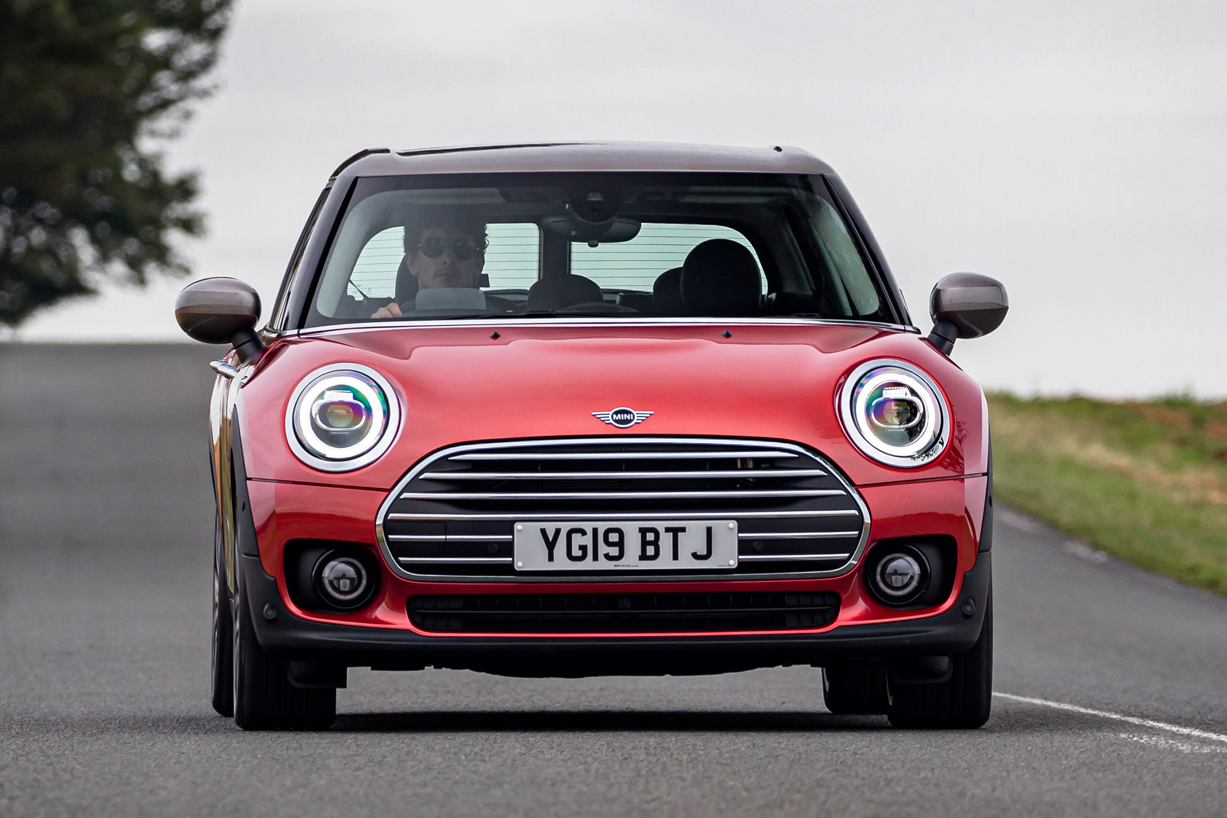 MINI Clubman - full front