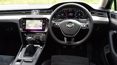 Used Volkswagen Passat - dash