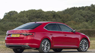 Skoda Superb - rear static