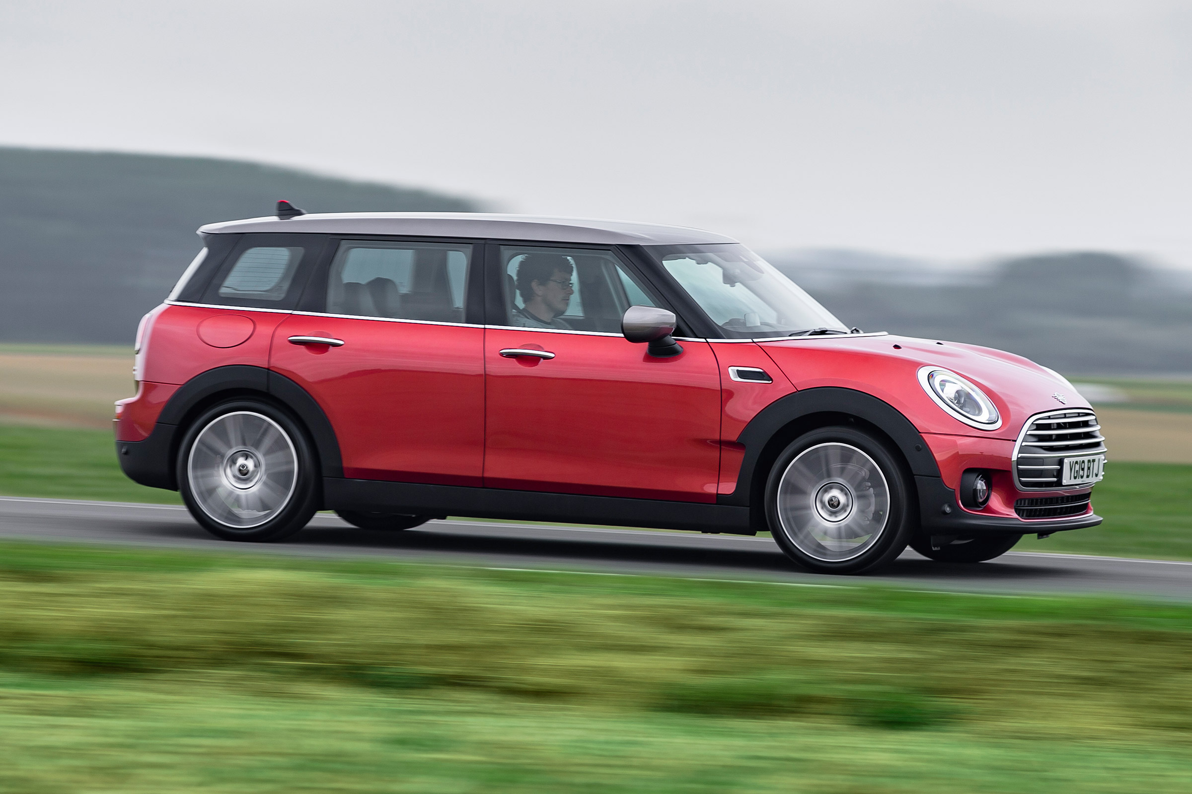 MINI Clubman - side
