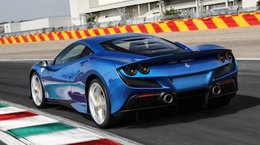 Ferrari F8 Tributo - rear tracking