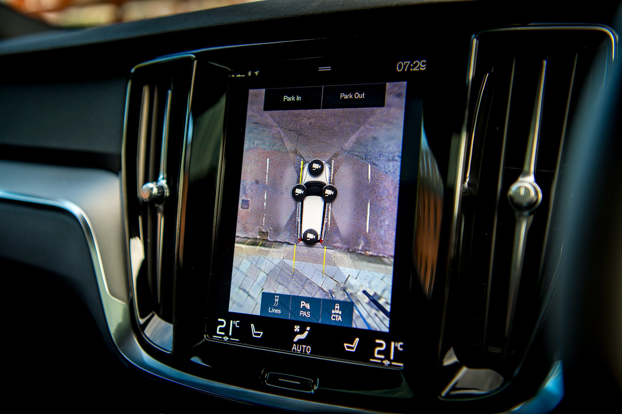 Volvo V60 T8 Twin Engine - camera