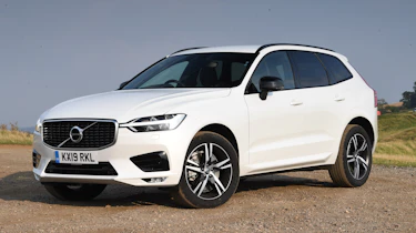 Volvo XC60 - front static
