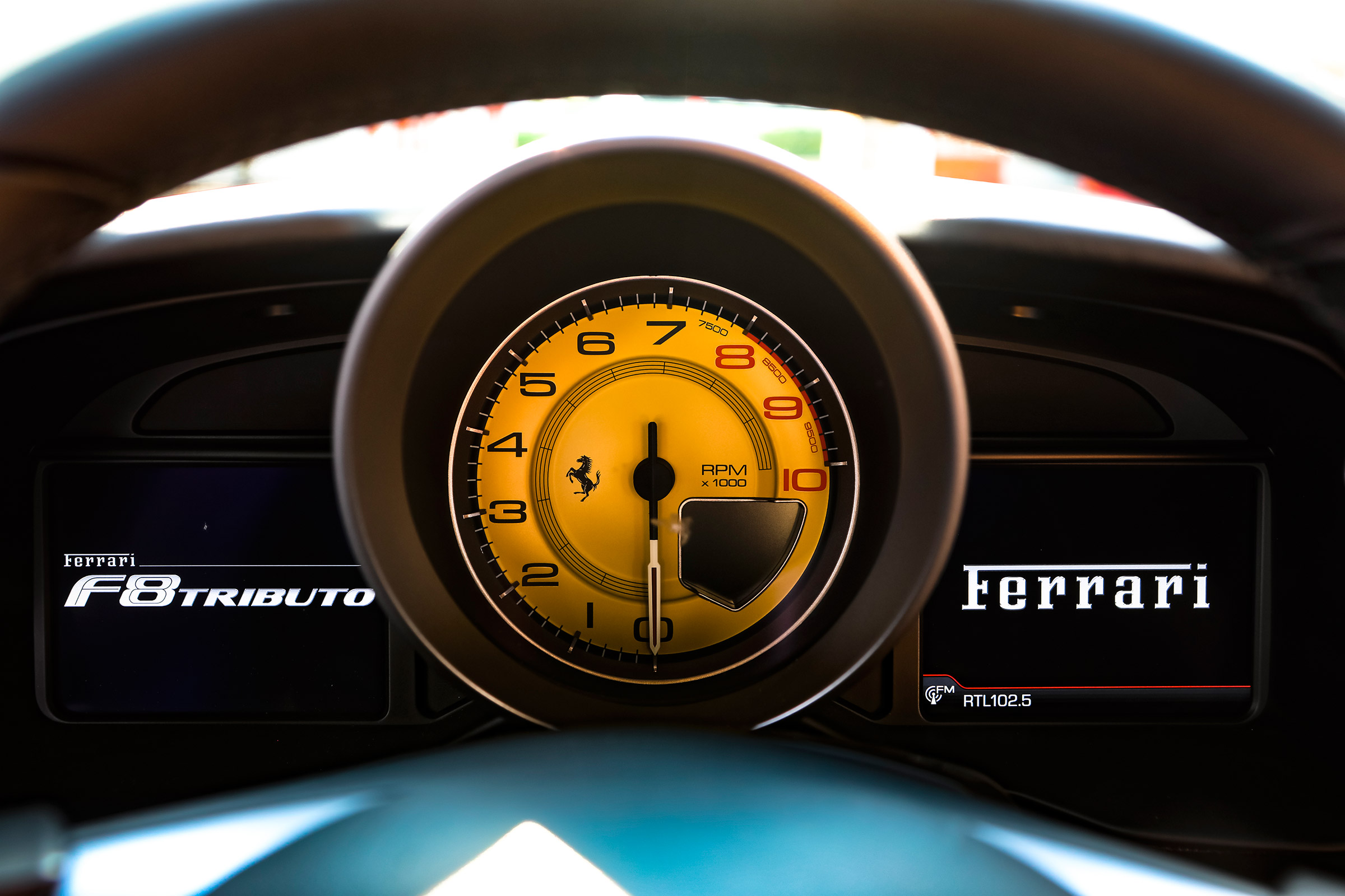 Ferrari F8 Tributo - interior detail
