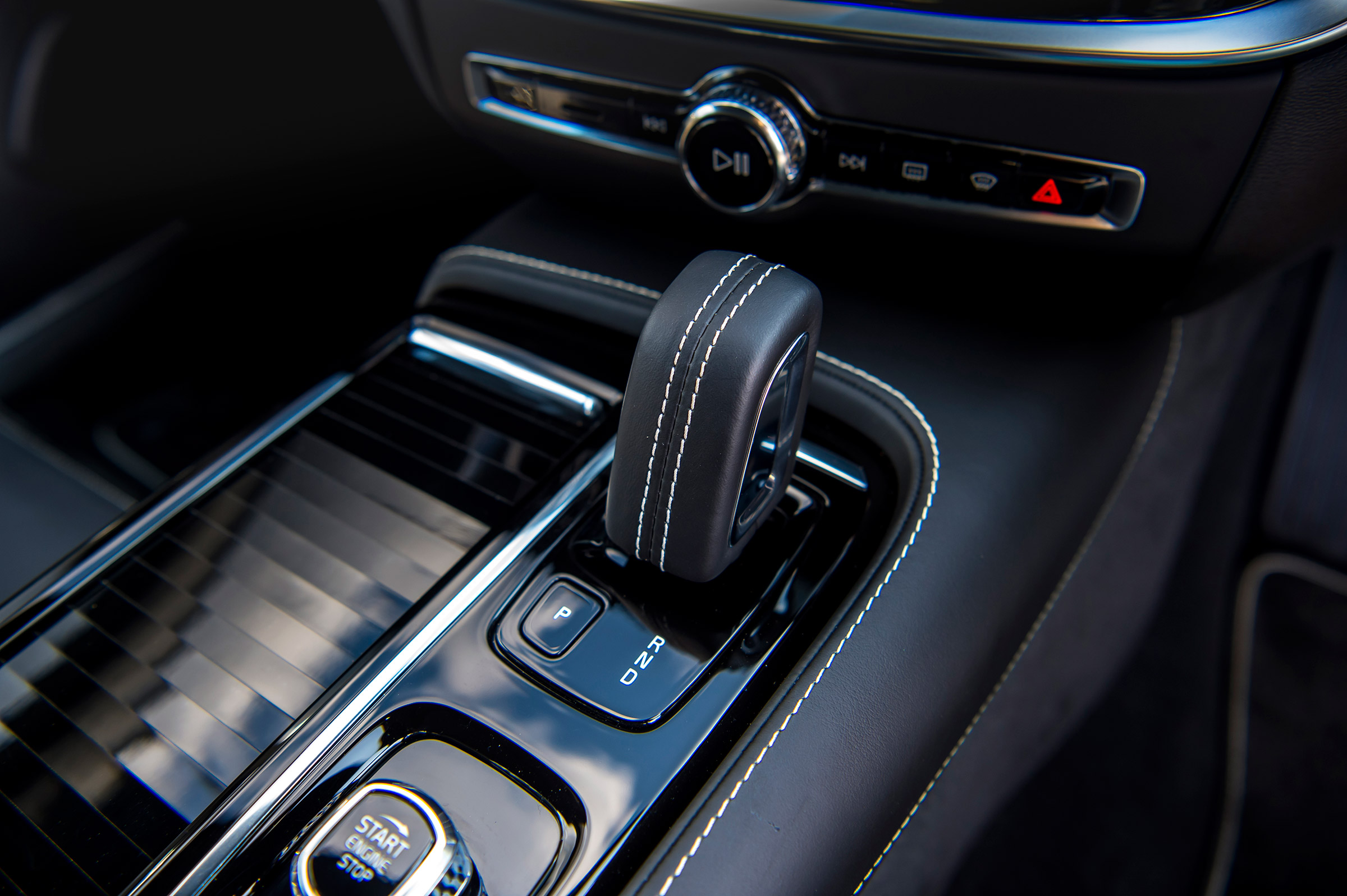 Volvo V60 T8 Twin Engine - transmission