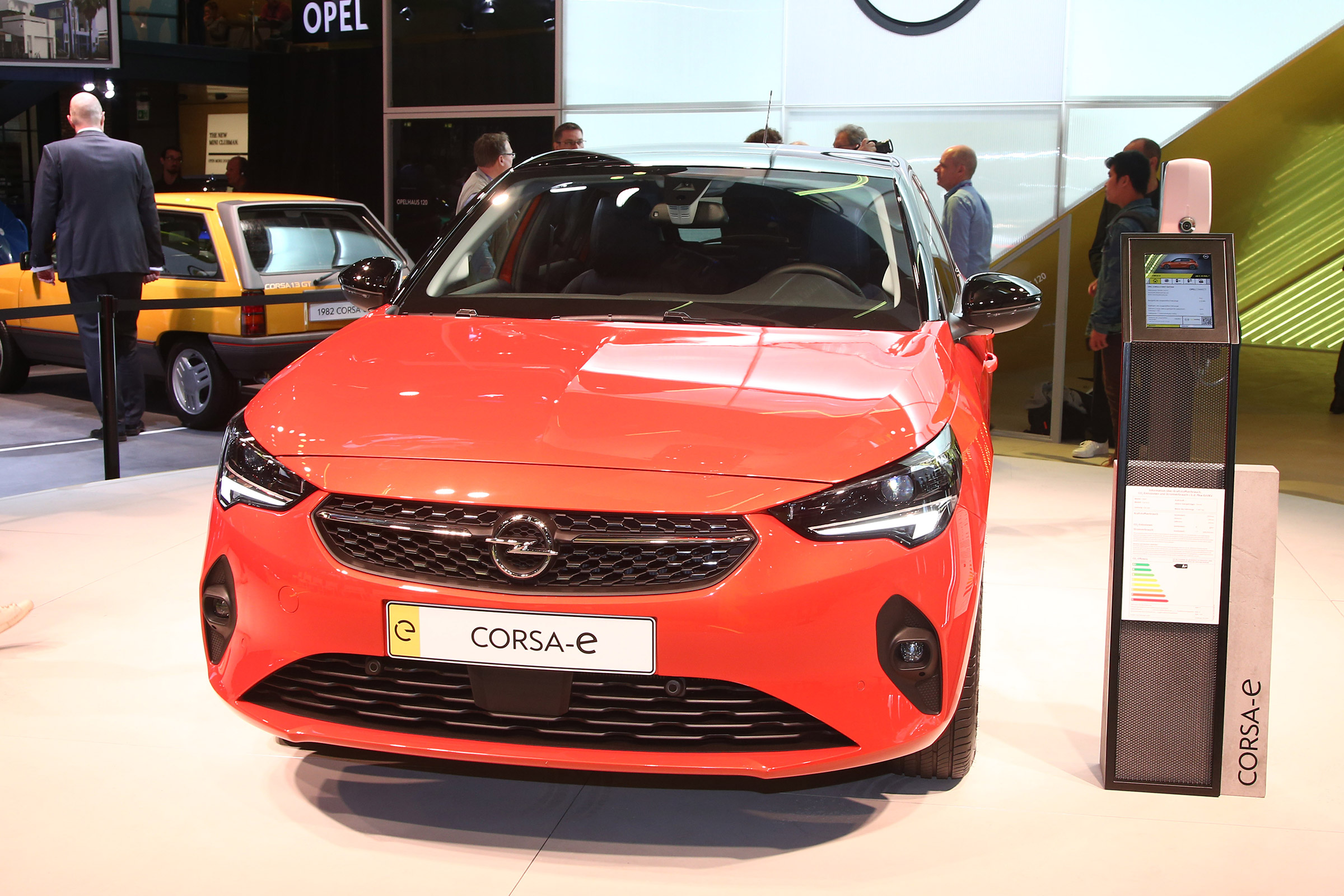 Vauxhall Corsa-e - Frankfurt full front