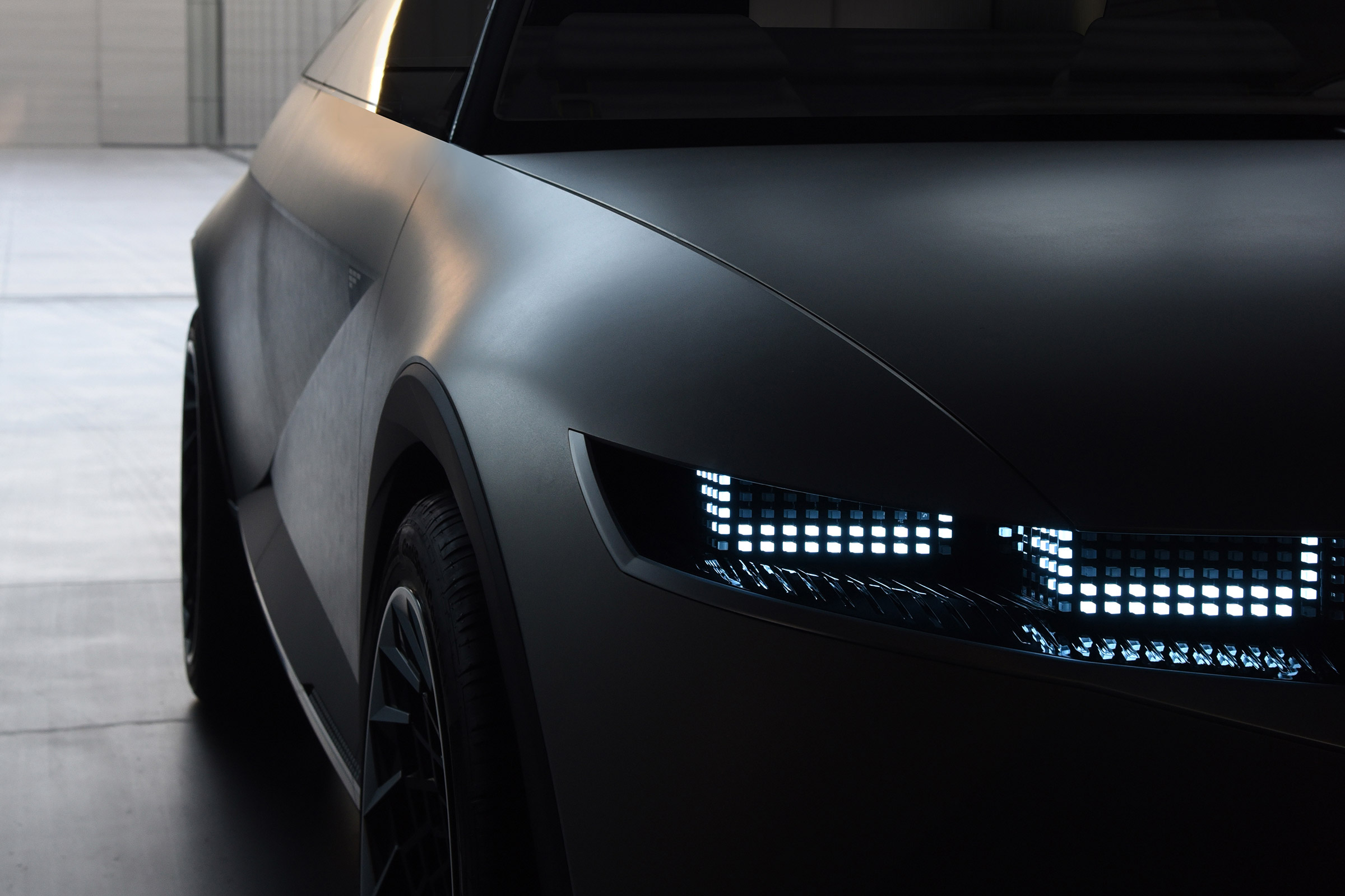 Hyundai 45 Concept - side profile