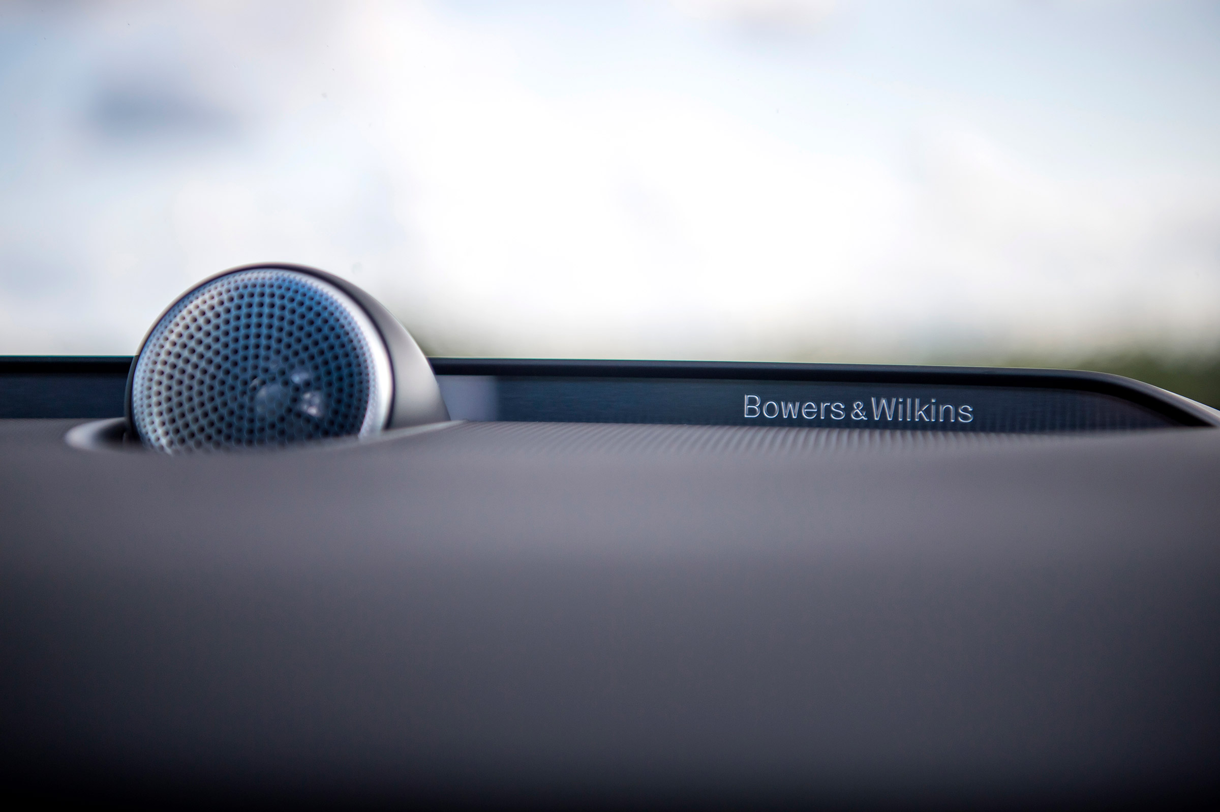 Volvo V60 T8 Twin Engine - stereo