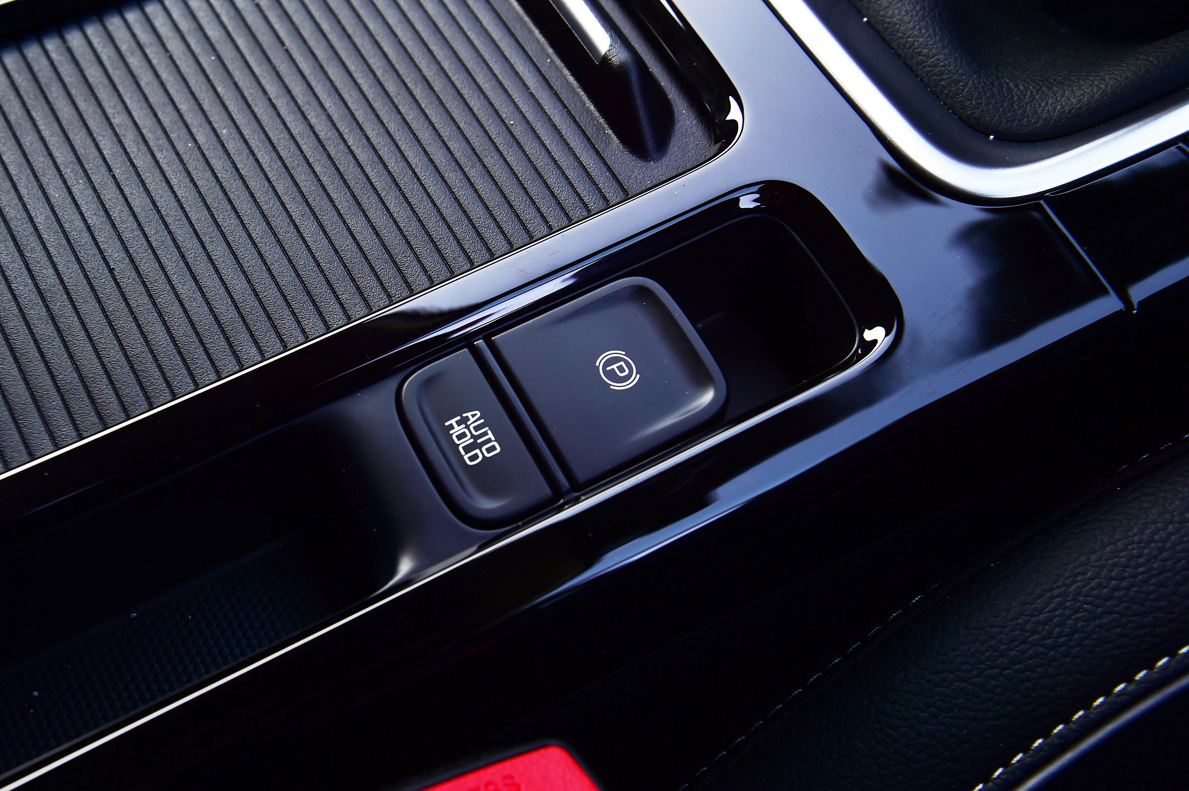 Kia XCeed - parking brake