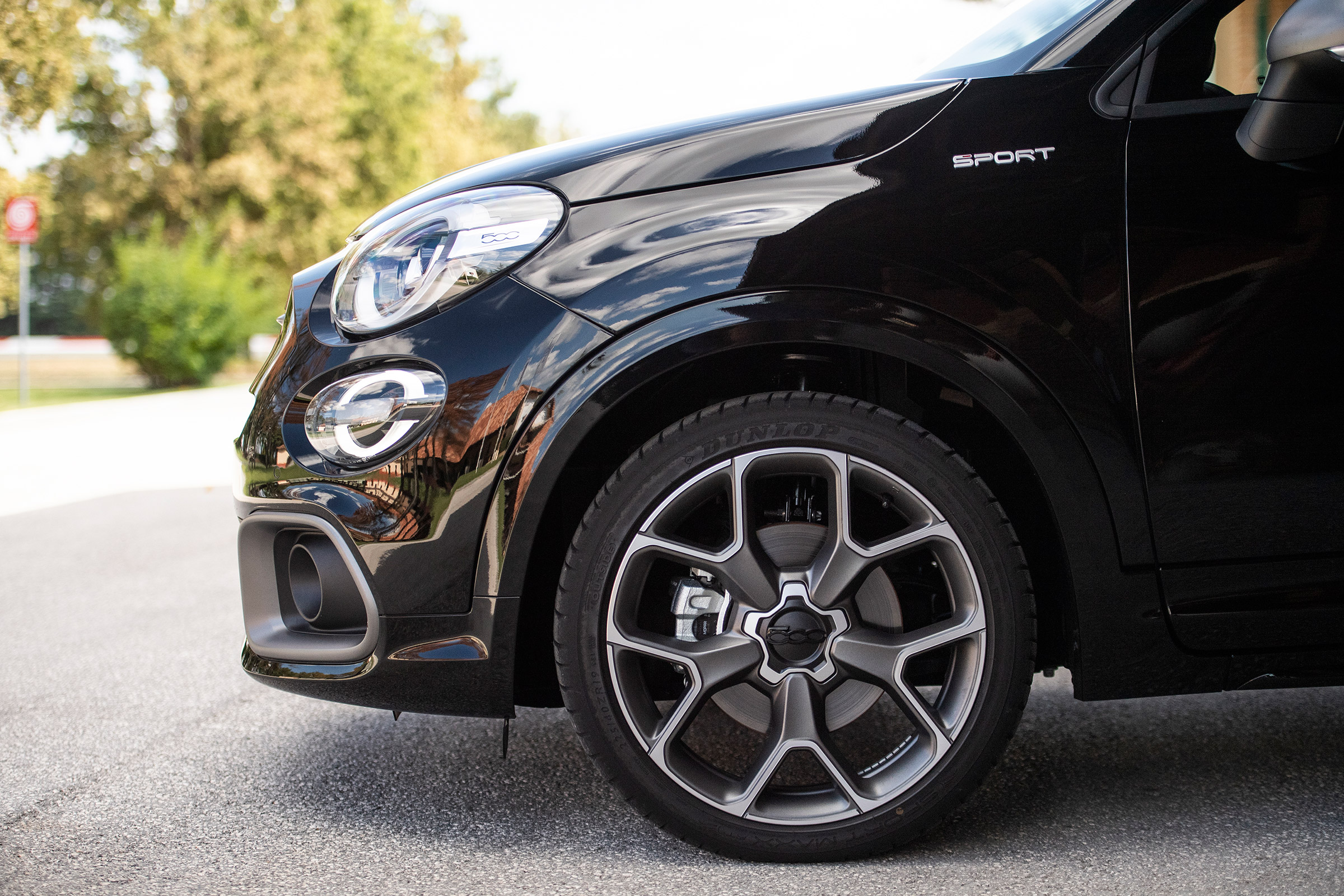 Fiat 500 X Sport - wheel