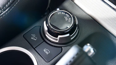 Mitsubishi L200 - drive mode