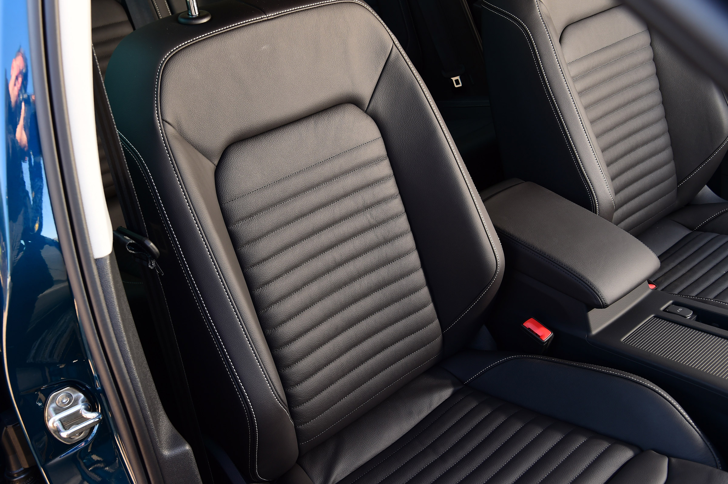 Volkswagen Passat - seats