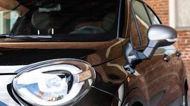 Fiat 500 X Sport - front light