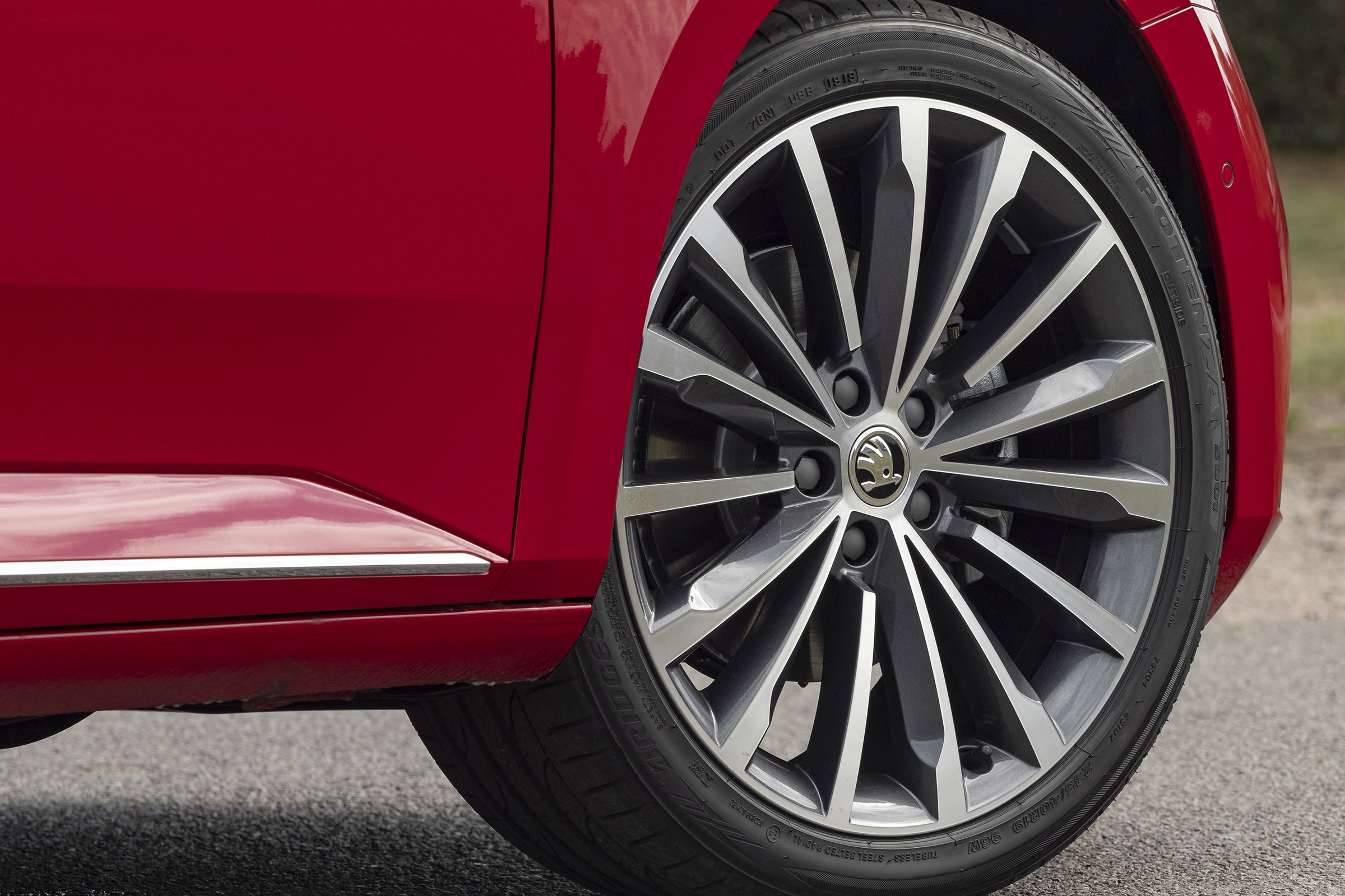 Skoda Superb - wheel