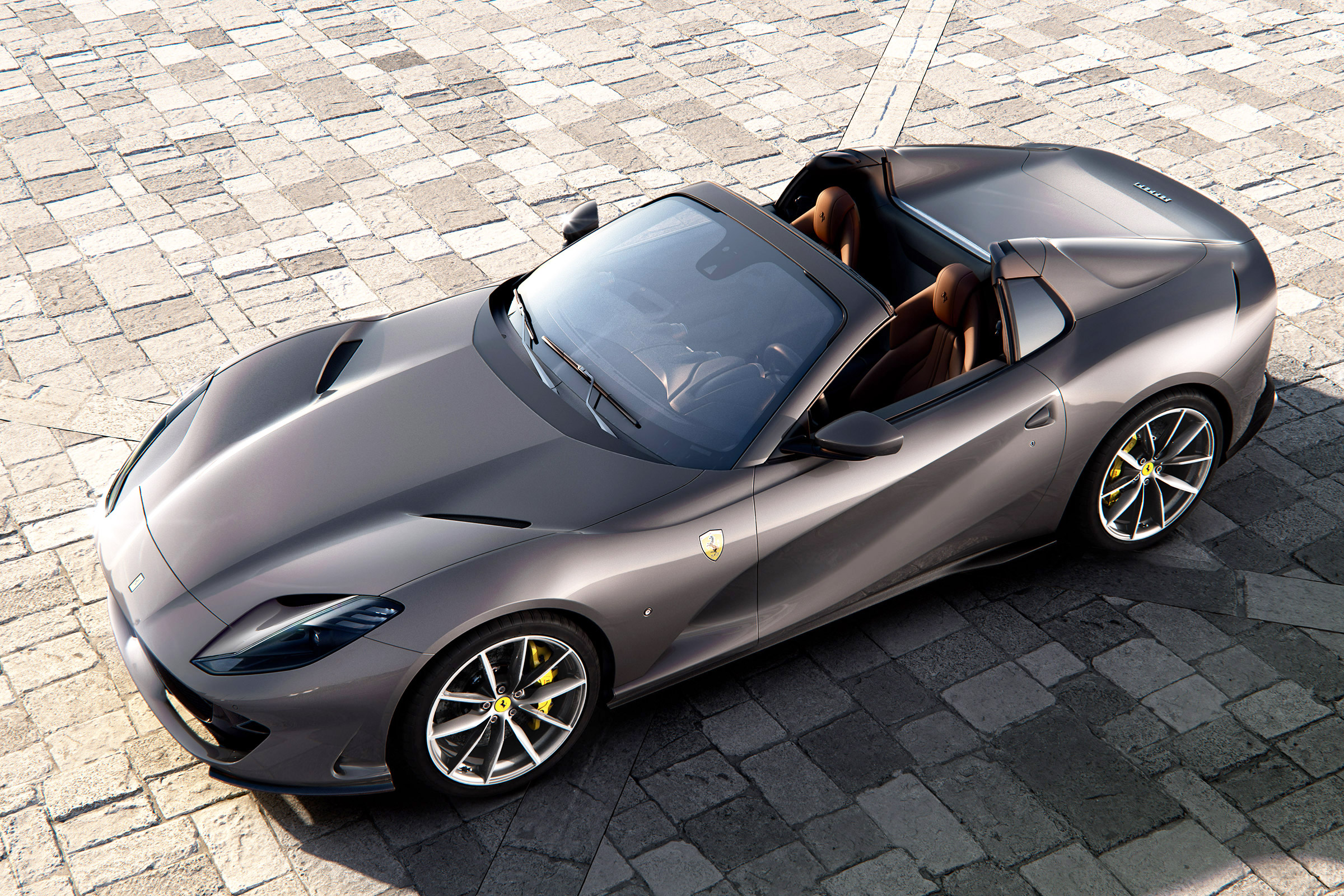 Ferrari 812 GTS - front above