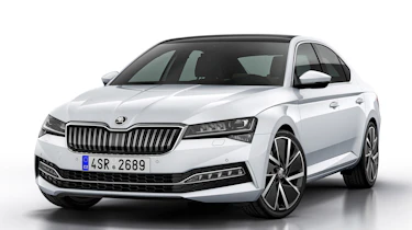 Skoda Superb iV - front