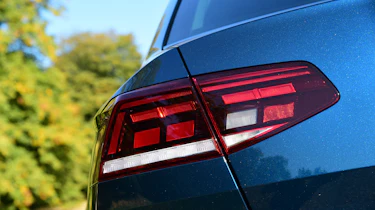Volkswagen Passat - rear light
