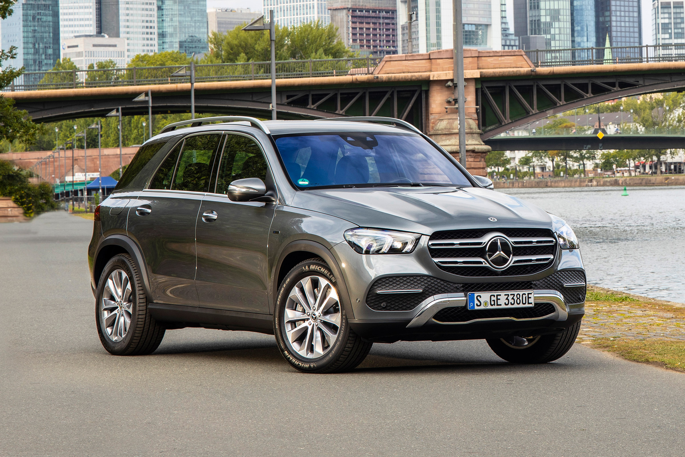 Mercedes GLE 350 de - front