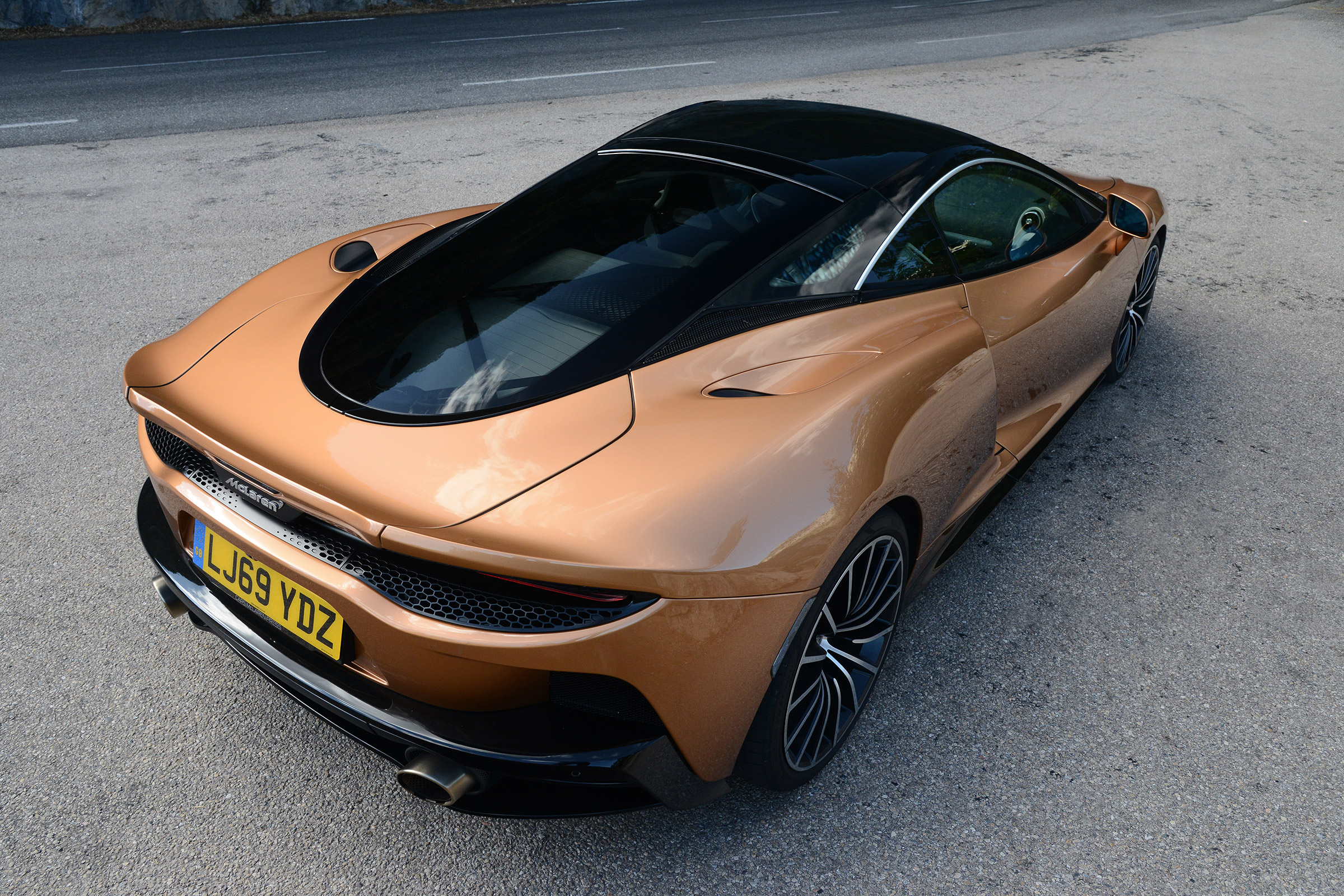 McLaren GT - rear above
