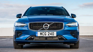Volvo V60 T8 Twin Engine - full front