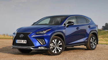 Lexus NX - front static