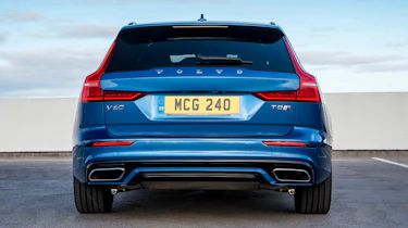 Volvo V60 T8 Twin Engine - full rear