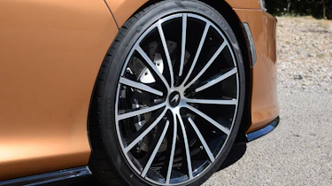 McLaren GT - wheel