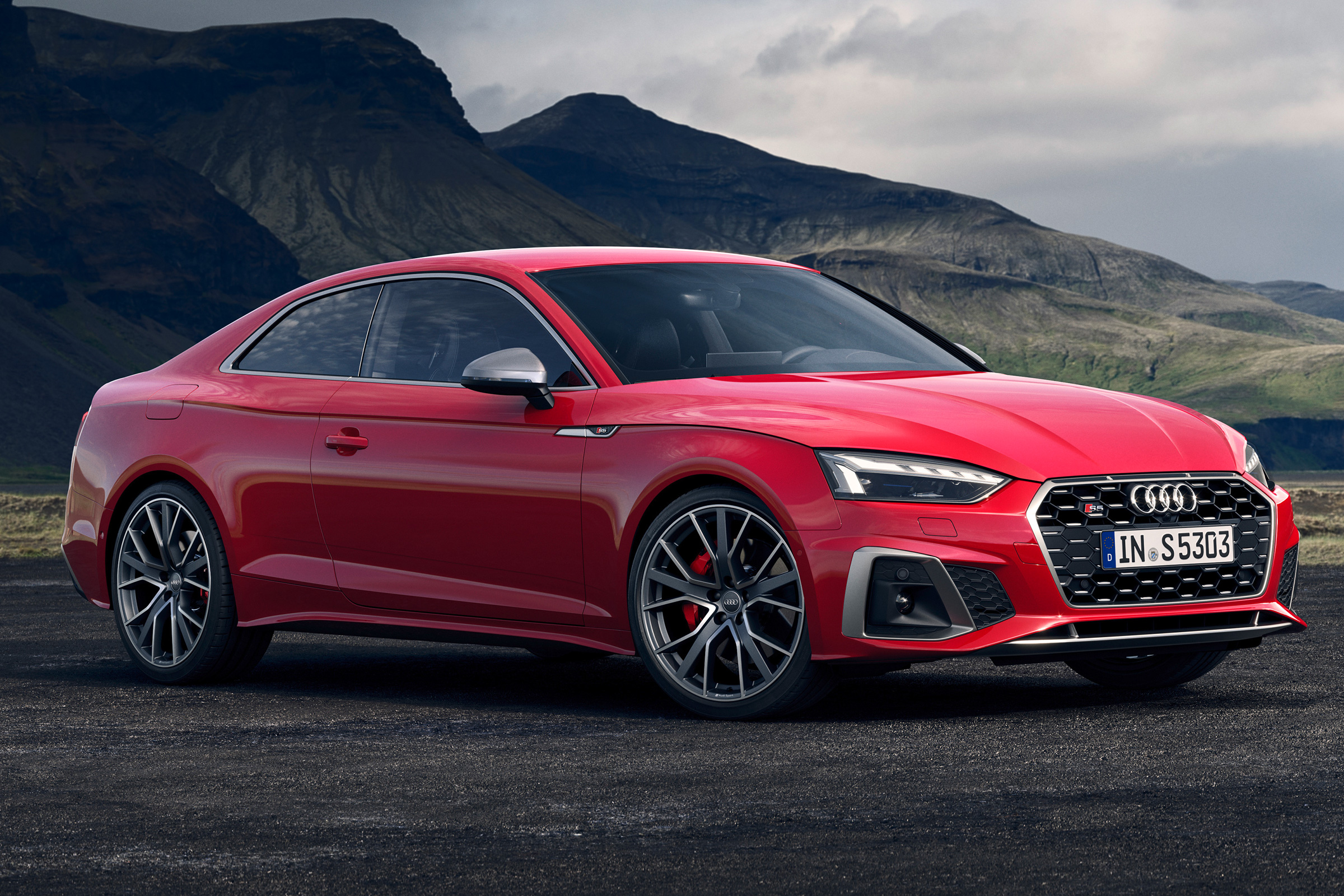 2019 Audi S5 - front 3/4 static
