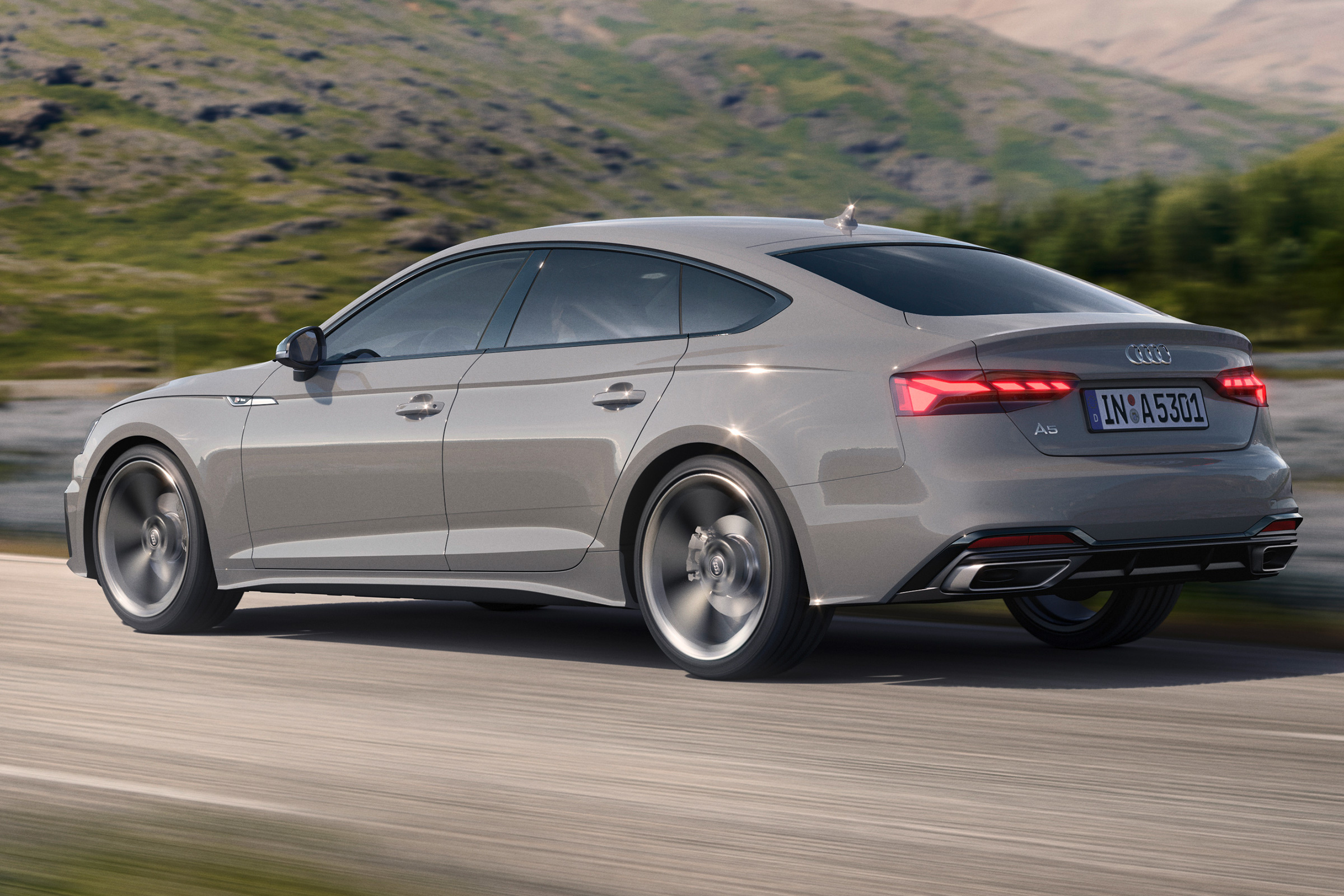 2019 Audi A5 Sportback - rear tracking