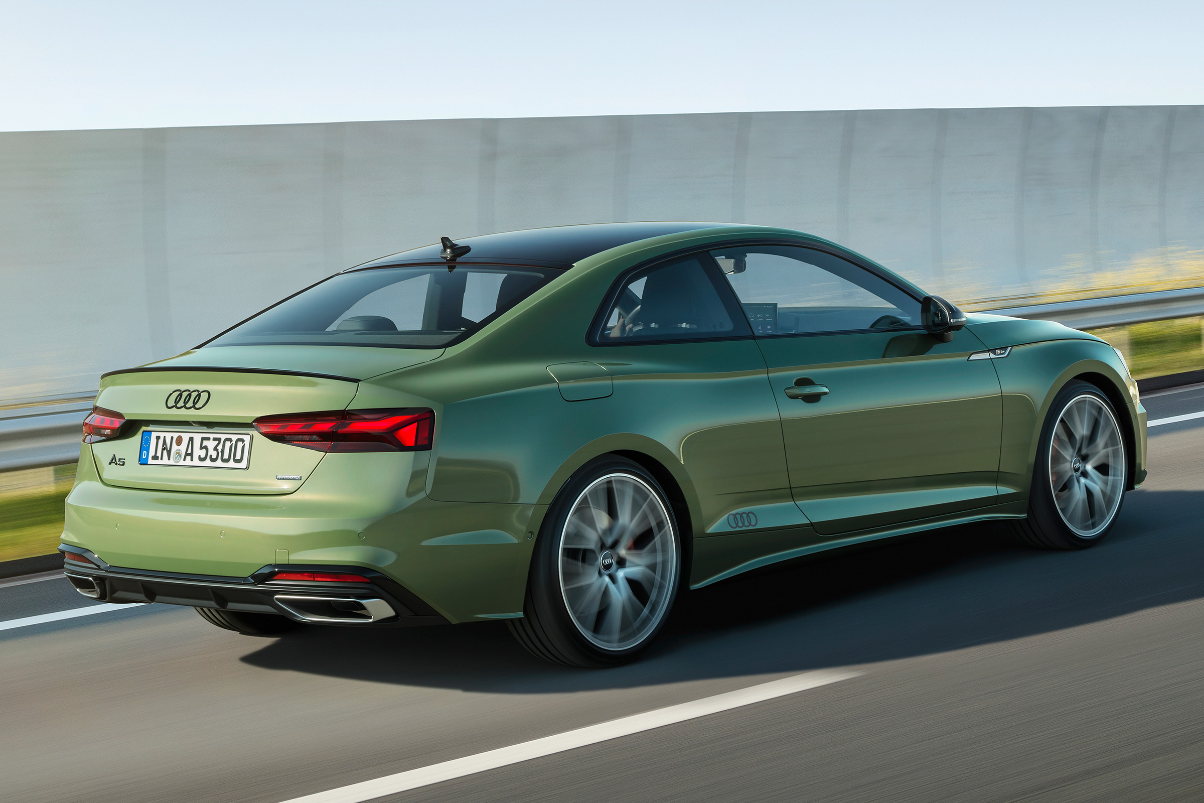 2019 Audi A5  - rear tracking