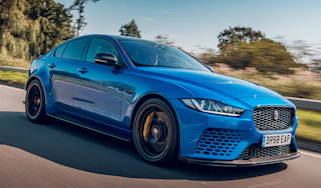 Jaguar XE Project 8 - front tracking