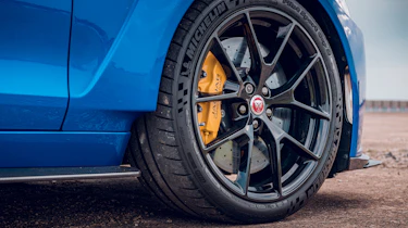 Jaguar XE Project 8 - wheel