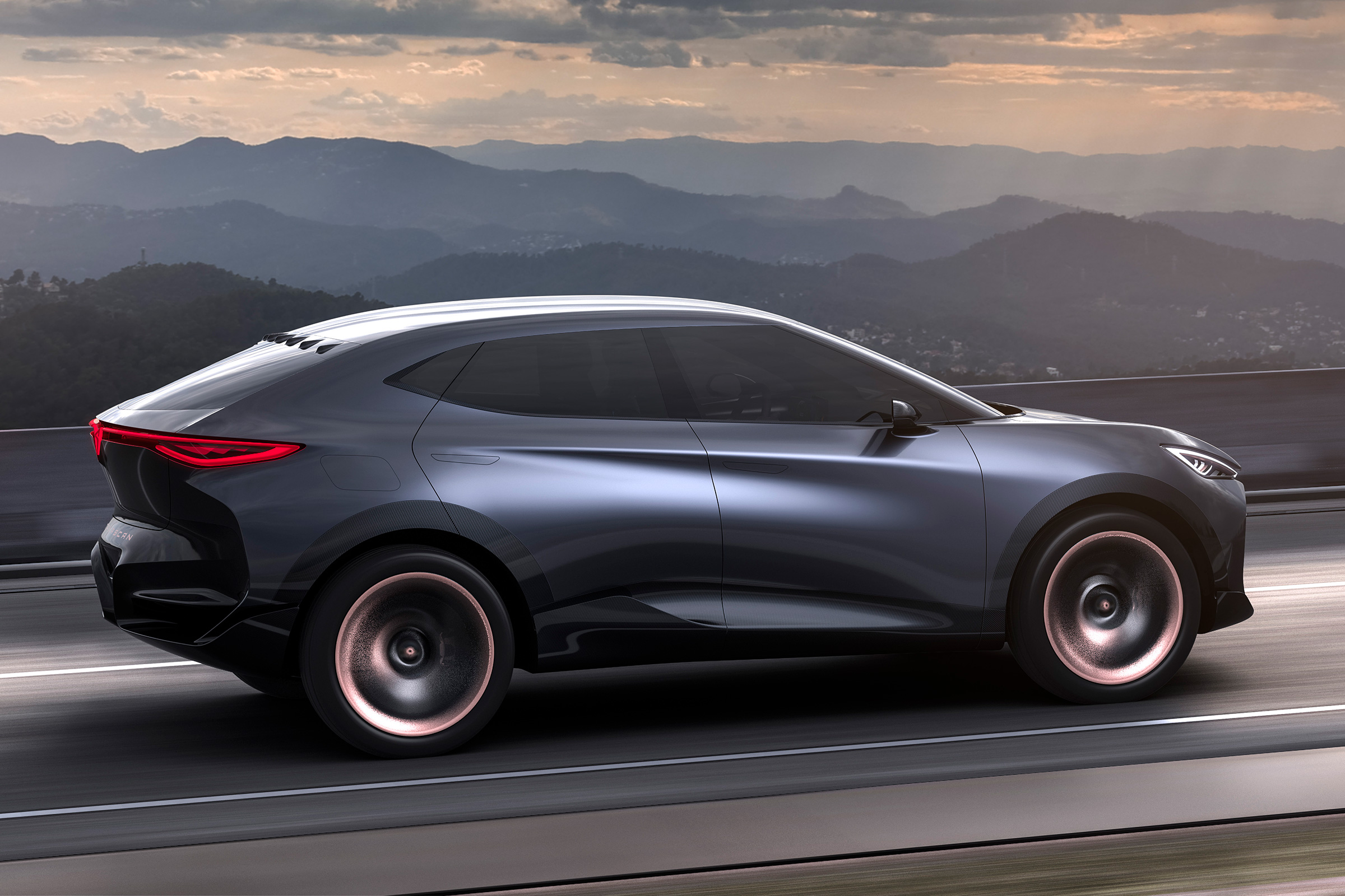 Cupra Tavascan - side