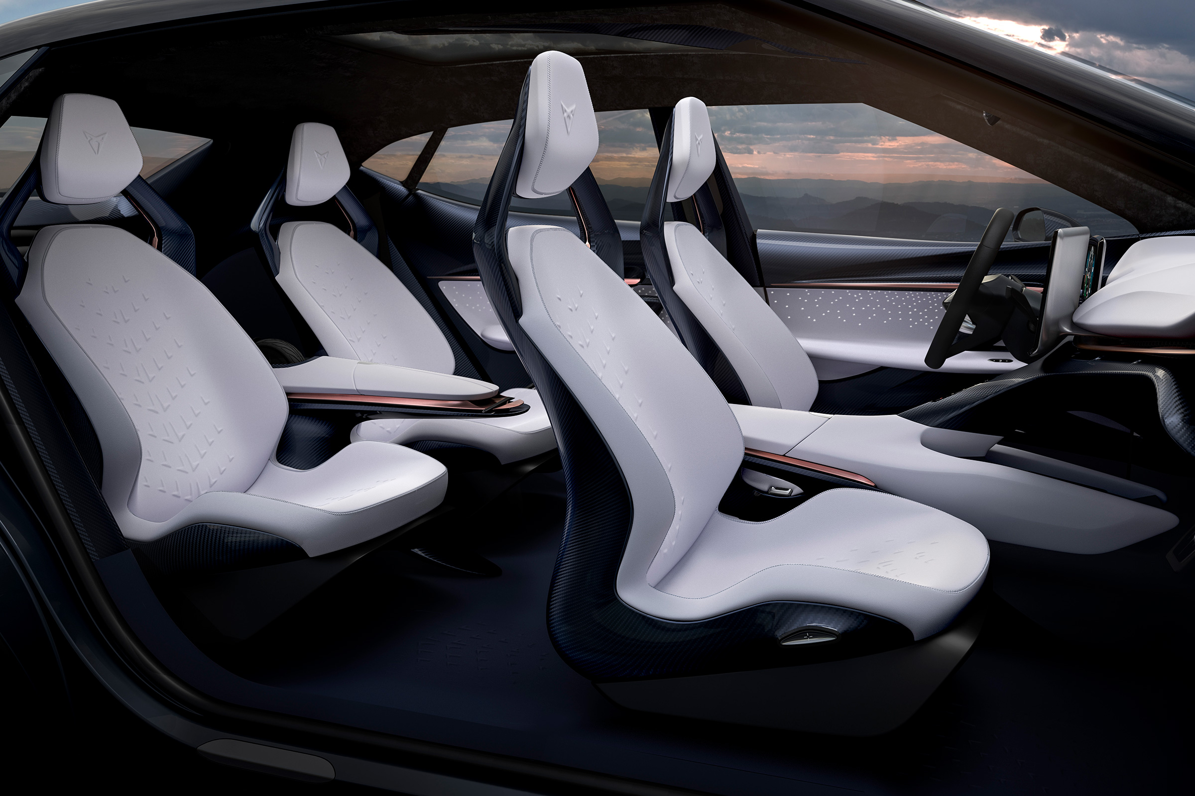 Cupra Tavascan - seats