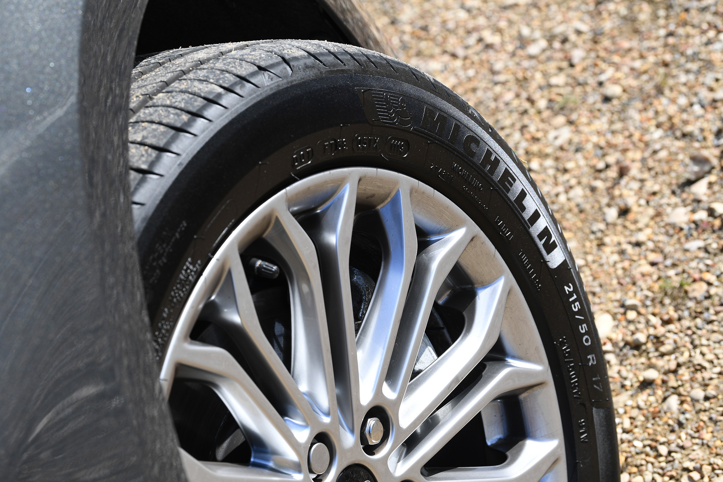 Ford Focus LT - wheel