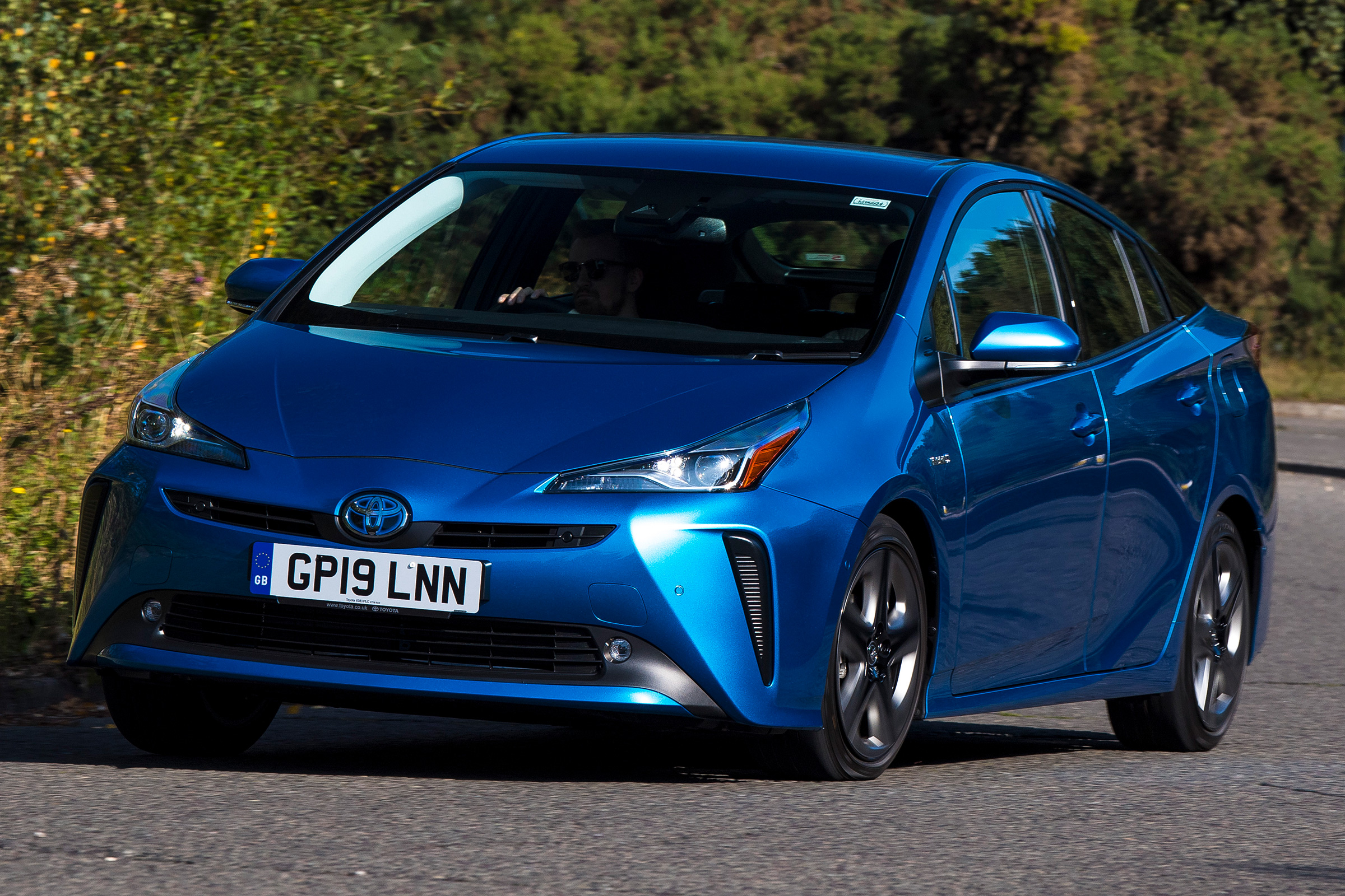 Toyota Prius AWD - front cornering