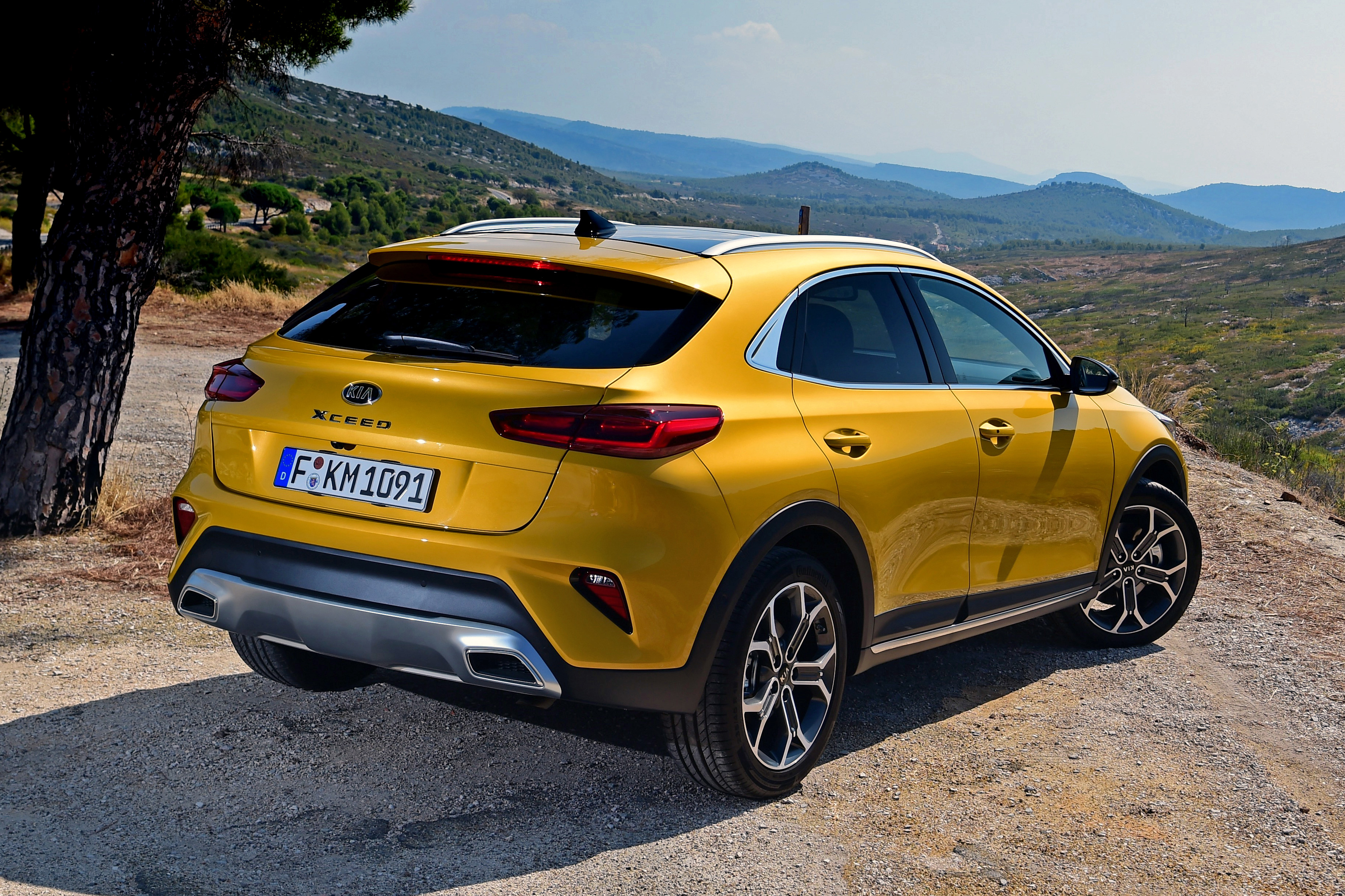 Kia XCeed - rear static