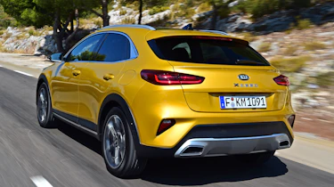 Kia XCeed - rear tracking